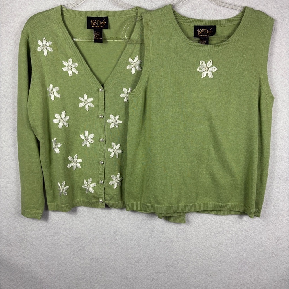 Bob Mackie Wearable Art Green Sweater Set Light Green
